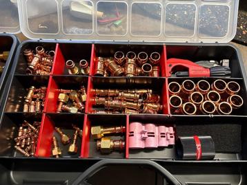 Hulpstukken voor Airco persleidingen beschikbaar voor biedingen