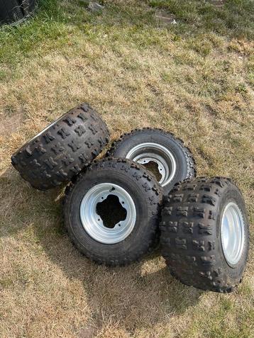 Yamaha raptor crosbanden beschikbaar voor biedingen