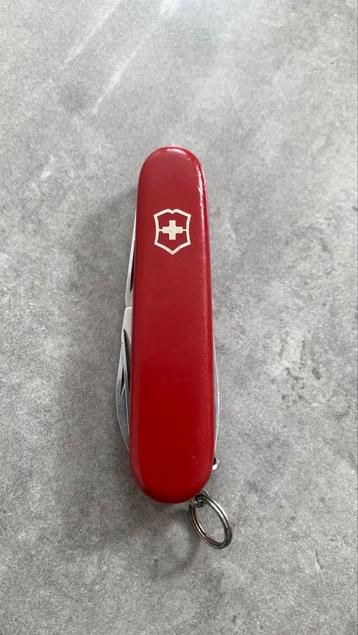 Victorinox Victoria 6 vintage gereedschappen beschikbaar voor biedingen