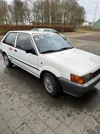 Nissan sunny 1.3 automaat, Auto's, Nissan, 4 cilinders, Wit, Grijs, 55 kW