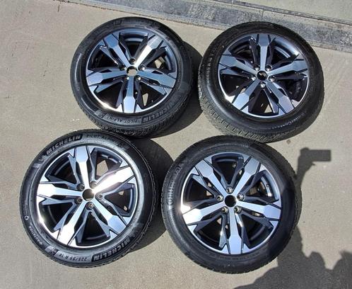 Set Originel Peugeot velgen v 3008/5008 met Winterbanden, Auto-onderdelen, Banden en Velgen, Banden en Velgen, Winterbanden, 18 inch