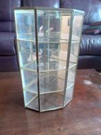 Vitrinekast van glas en messing, Huis en Inrichting, Ophalen, Minder dan 50 cm, Gebruikt, Glas