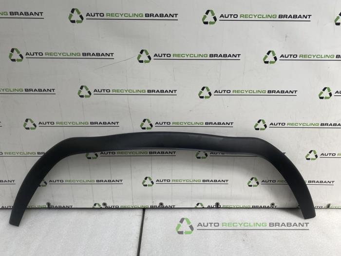 Spoiler pare-choc avant d'un Renault Clio, Autos : Pièces & Accessoires, Carrosserie & Tôlerie, Utilisé, 3 mois de garantie, Enlèvement ou Envoi