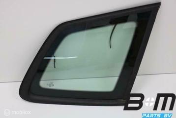 Zijruit rechts achter Skoda Karoq beschikbaar voor biedingen