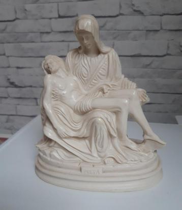 Pieta disponible aux enchères