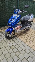 Aerox 50cc valentino rossi (zeldzaam), Ophalen, Tweetakt, Yamaha, Klasse A (25 km/u)