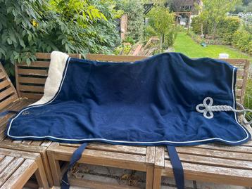 Showdeken fleece beschikbaar voor biedingen