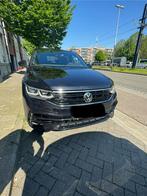 VOLKSWAGEN TIGUAN R AKRAPOVIC, Autos, Volkswagen, SUV ou Tout-terrain, 5 places, Carnet d'entretien, Noir