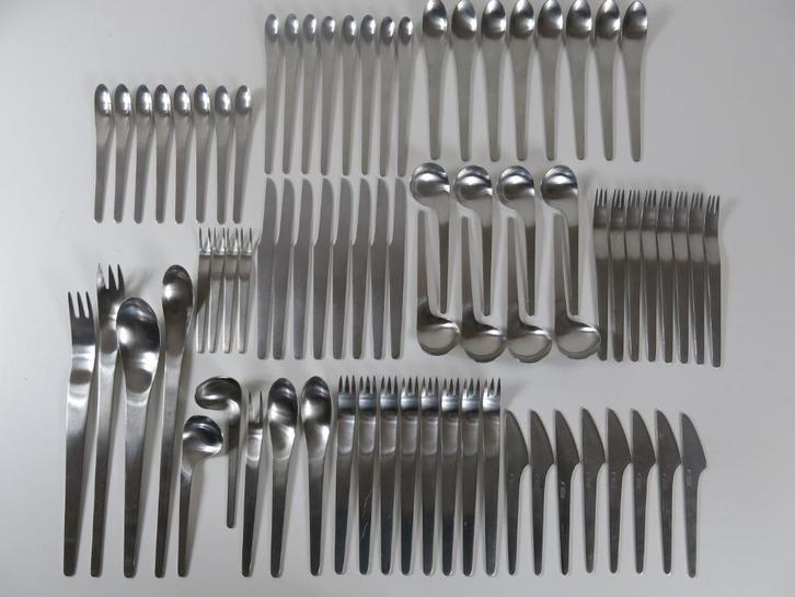 Arne Jacobsen bestek set voor A. Michelsen model 660, Antiek en Kunst, Kunst | Designobjecten, Ophalen of Verzenden