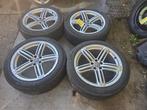 Jeu de jantes sport + pneus d'un Audi Q5, -, Véhicule de tourisme, -, 3 mois de garantie