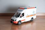 BRUDER-ambulance, Kinderen en Baby's, Speelgoed |Speelgoedvoertuigen, Gebruikt, Ophalen