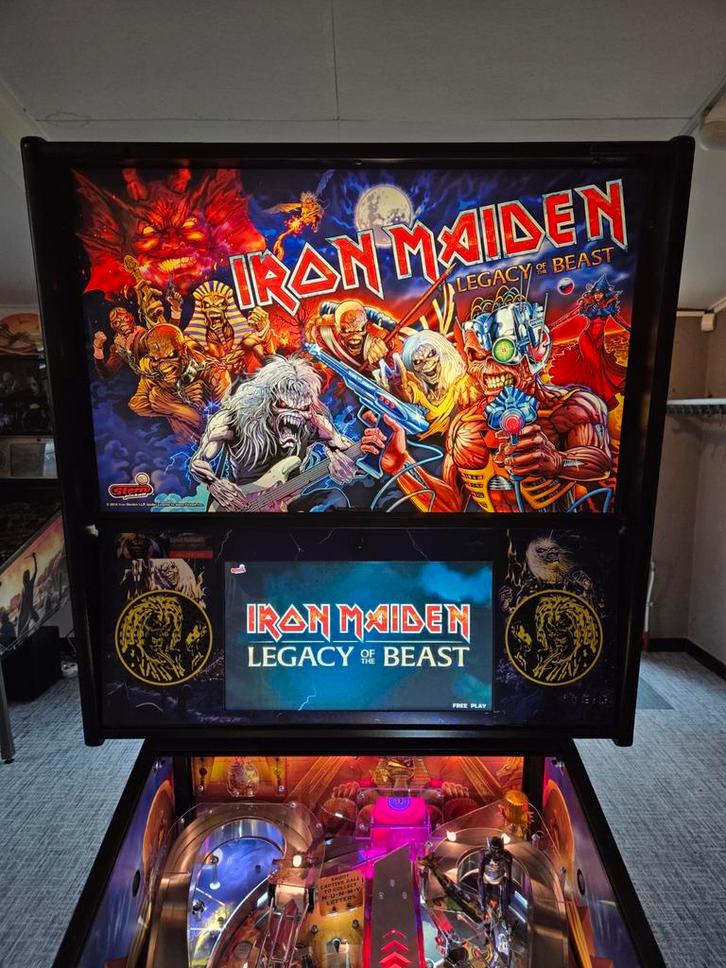 HUO Iron Maiden Pro avec Playfield Protector, Collections, Machines | Flipper (jeu), Comme neuf, Autres types, Stern, Enlèvement