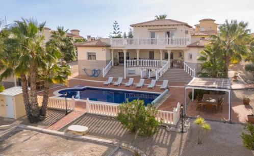 Vakantie villa te huur, Vakantie, Vakantiehuizen | Spanje, Costa's overige, Landhuis of Villa, Dorp, 4 of meer slaapkamers, Eigenaar