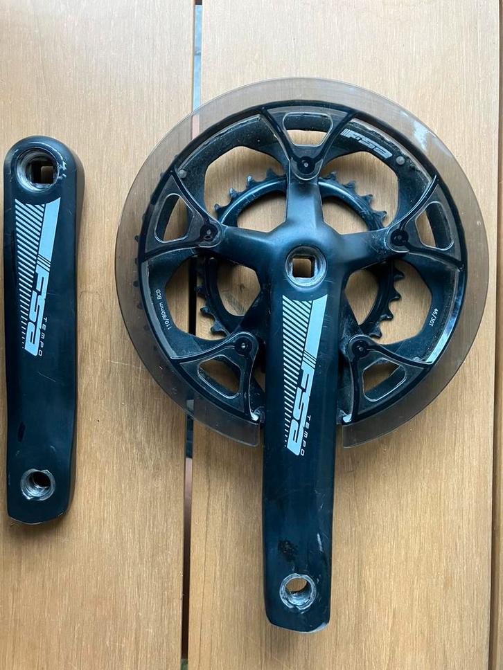 FSA Tempo Adventure crankstel (46/30) met BSA 73mm trapas, Fietsen en Brommers, Fietsonderdelen, Gebruikt, Algemeen, Crankstel of Pedalen