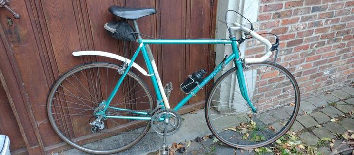 Peugeot retro koersfiets. Stalvondst., Fietsen en Brommers, Fietsen | Racefietsen, Ophalen