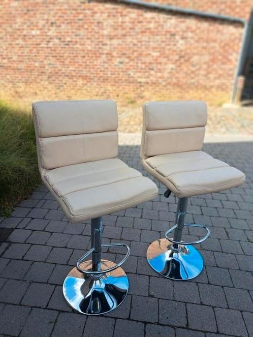 Crèmekleurige barstoelen, Huis en Inrichting, Stoelen, Gebruikt, Ophalen