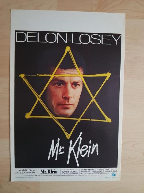 filmaffiche Alain Delon Mr Klein 1976 filmposter, Collections, Posters & Affiches, Comme neuf, Cinéma et TV, A1 jusqu'à A3, Rectangulaire vertical
