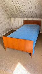 1 persoonsbed met matras 40 euro, Huis en Inrichting, Slaapkamer | Bedden, Ophalen, Gebruikt