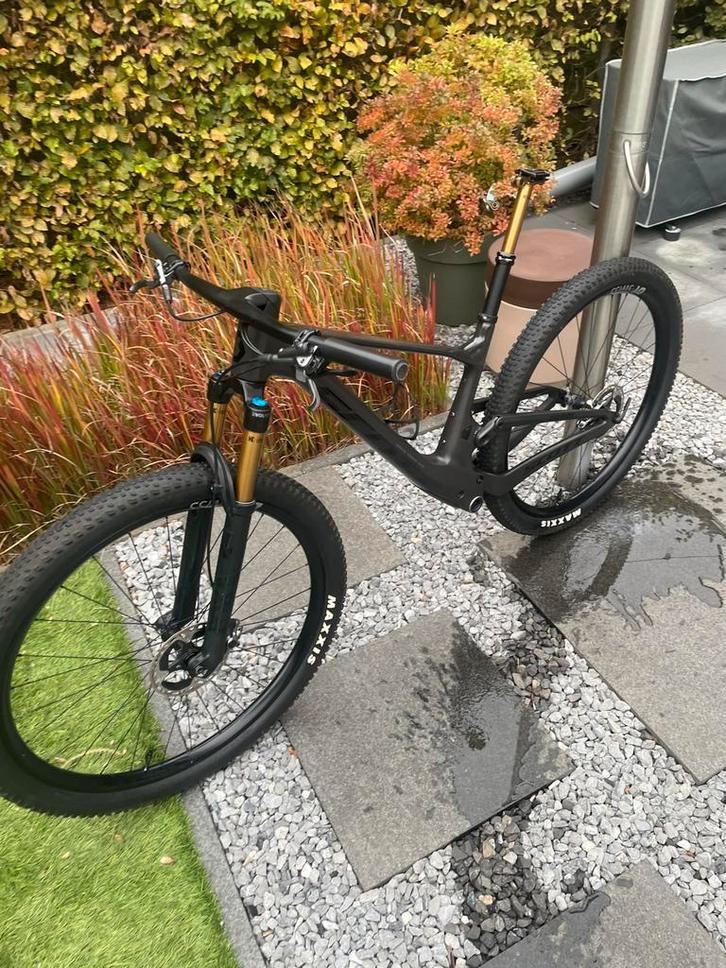 Scott spark rc sl m (frame), Fietsen en Brommers, Fietsen | Crossfietsen en BMX, Zo goed als nieuw, Ophalen