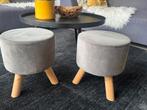 2 mini poefjes hout en velours, Ophalen, Zo goed als nieuw, Hout