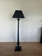 Staanlamp zwart landelijk, Maison & Meubles, Lampes | Lampadaires, Comme neuf, 150 à 200 cm, Enlèvement ou Envoi, Tissus
