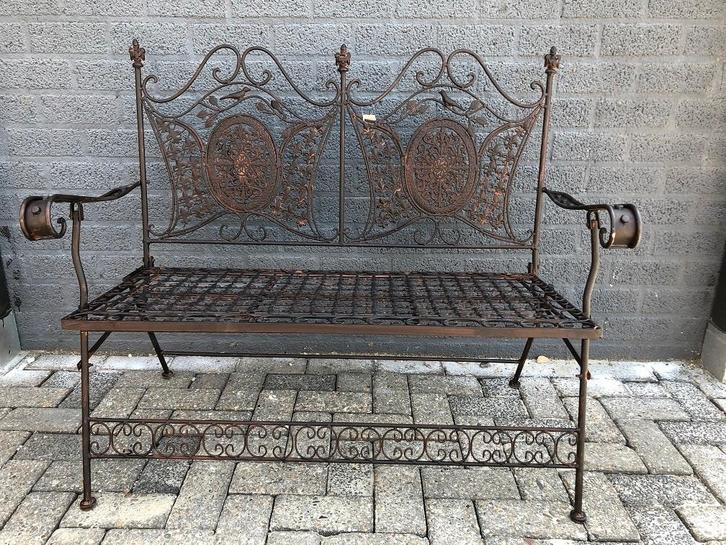 Prachtige pitoreske tuinbank smeedijzer, kleur bruin/rust., Tuin en Terras, Tuinbanken, Metaal, Ophalen of Verzenden