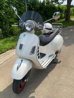 Vespa Piaggio 125 cc super Gts ie, Motoren, 4 cilinders, 125 cc, 11 kW of minder, Sport