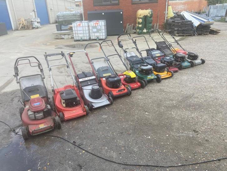 10 x grasmaaier, Tuin en Terras, Grasmaaiers, Gebruikt, Mulchfunctie, Opvangzak, Opvangbak, Versnellingen, Ophalen