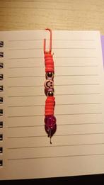 Zelfgemaakte bladwijzer, Boeken, Ophalen