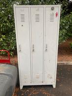 Locker kast 3 deuren, Ophalen, Gebruikt