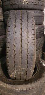 215/70r15c Dunlop avec montage et equilibrag, Autos : Pièces & Accessoires, Utilisé, Enlèvement ou Envoi