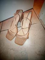 Beige sandalen met brede hak, Ophalen, Beige, Nieuw, Dansschoenen