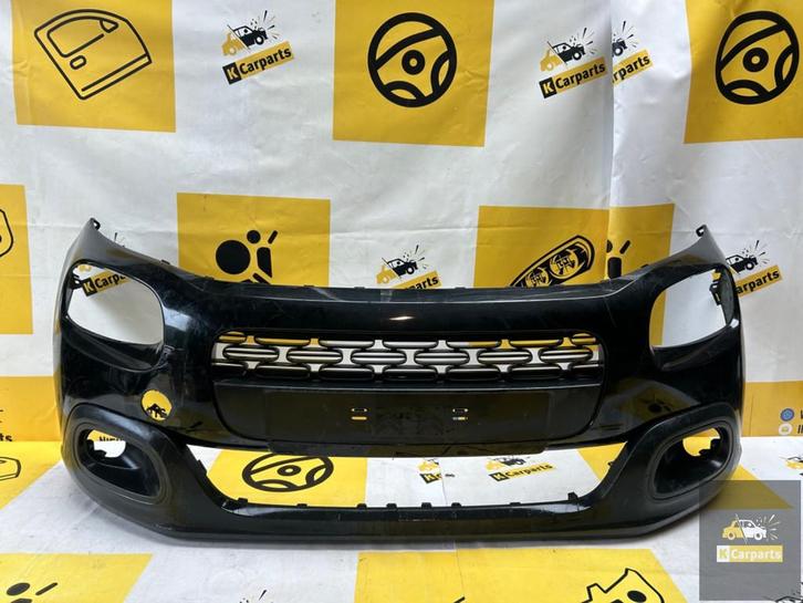 Citroen c3 Voorbumper 2016-2019 origineel bumper 9812061577, Auto-onderdelen, Carrosserie, Bumper, Citroën, Voor, Gebruikt