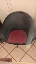 Vintage zetel in zwart skai leder, Ophalen, Kunststof, Gebruikt, Eenpersoons