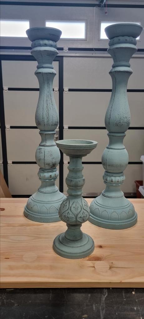 22 grote en 1 kleine kandelaar, Huis en Inrichting, Woonaccessoires | Kandelaars en Kaarsen, Zo goed als nieuw, Kandelaar, Ophalen