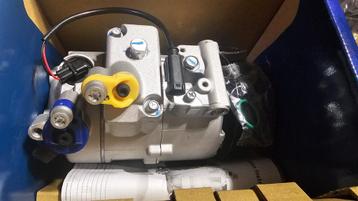 Aircopomp aircocompressor nieuw BMW 3 / 5 / 6 / Z4  Serie E9 beschikbaar voor biedingen