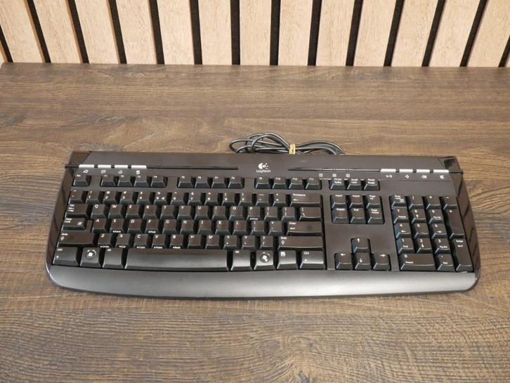 Toetsenbord Logitech Internet 350 PS/2-interface, Computers en Software, Toetsenborden, Nieuw, Azerty, Bedraad, Ergonomisch, Gaming toetsenbord