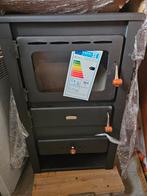 Houtkachel Prity-22 met vuurvaste stenen 10.4 kw voor 240m3, Huis en Inrichting, Ophalen, Vrijstaand, Hout, Nieuw