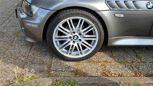 BMW M style 18inch 7,5J  ET41velgen met zomerbanden, Auto-onderdelen, Banden en Velgen, Band(en), Zomerbanden, 18 inch, 225 mm