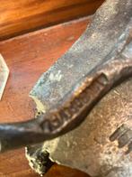 Smeedwerk van Van boekel, Ophalen