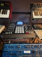 AKAI MPC5000 (Upgraded&nagekeken), Muziek en Instrumenten, Synthesizers, Ophalen of Verzenden, Zo goed als nieuw