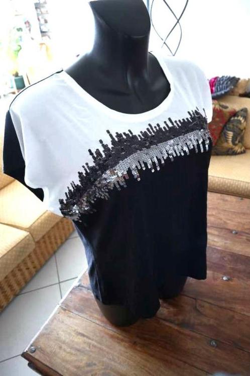 bijzonder overlopend wit & zwart T-shirt, Vêtements | Femmes, T-shirts, Neuf, Taille 46/48 (XL) ou plus grande, Autres couleurs