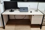 groot stevig bureau 160x80cm, Ophalen, Gebruikt, Bureau