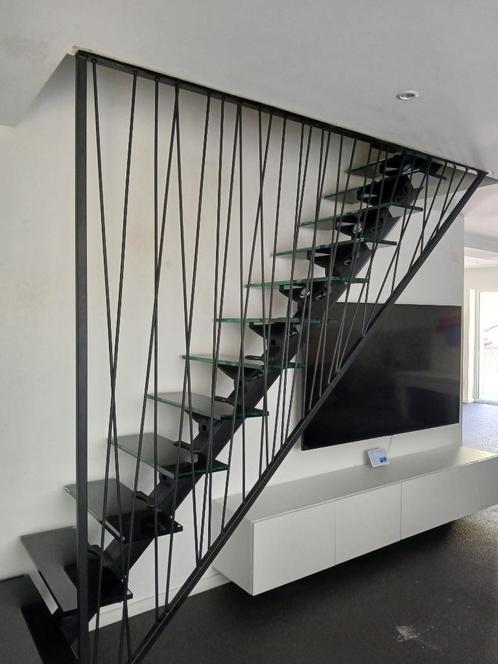 Escaliers sur mesure, Doe-het-zelf en Bouw, Overige Doe-Het-Zelf en Bouw, Nieuw, Ophalen