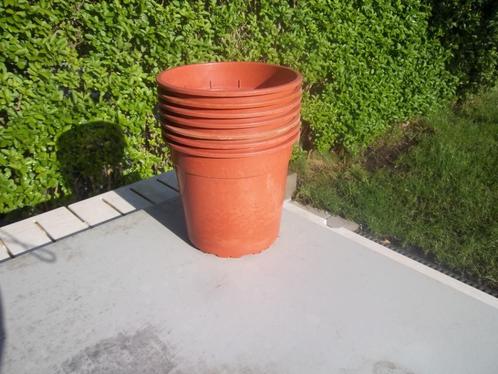 7 identieke bloempotten – Kunststof – Rood - D=27cm – H=24 c, Jardin & Terrasse, Pots de fleurs, Utilisé, Synthétique, Intérieur