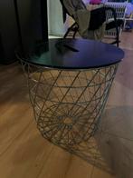 Bijzettafel waar je dekens kan insteken, Huis en Inrichting, Ophalen, Zo goed als nieuw