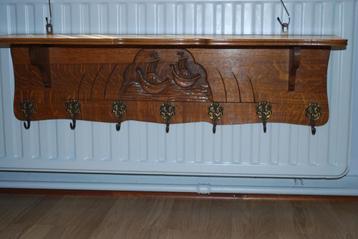 Archelle ou portemanteaux beschikbaar voor biedingen