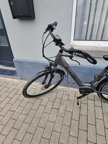 Elektrische fiets beschikbaar voor biedingen