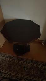 Cirkante salontafel, Ophalen