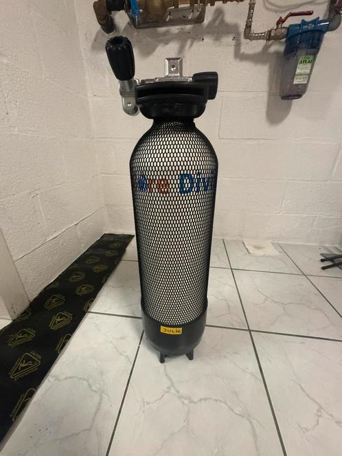 Duikfles 10L 200bar, Watersport en Boten, Duiken, Zo goed als nieuw, Duikfles, Ophalen